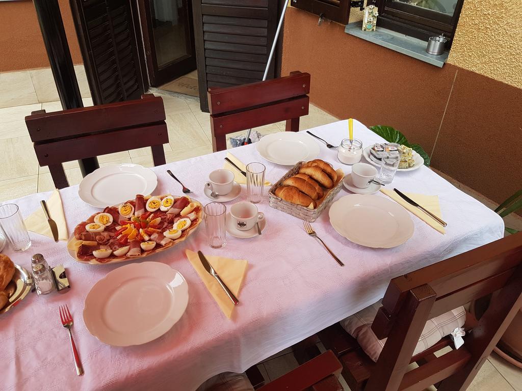 Vila Regina Rooms Karlovac Zewnętrze zdjęcie